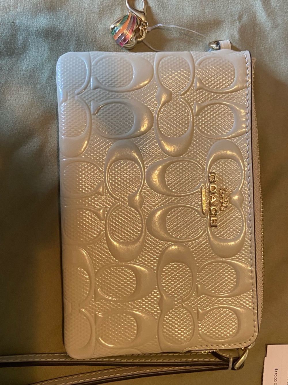 Coach Cream Patent Signature Wristlet with Gold Hardware - Picture 2 of 4